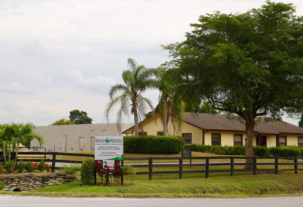 Rood & Riddle Equine Hospital is revamping its Wellington, Fla. facility and opened its doors to clients over the weekend.